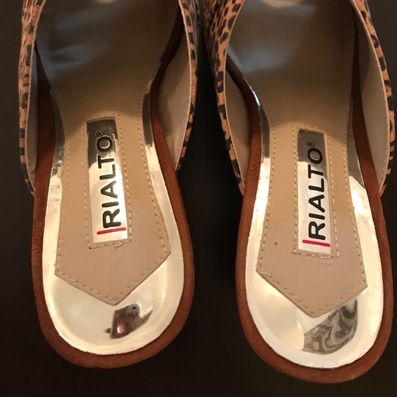 Rialto faux suede slide in brown leopard - Picture 7 of 11